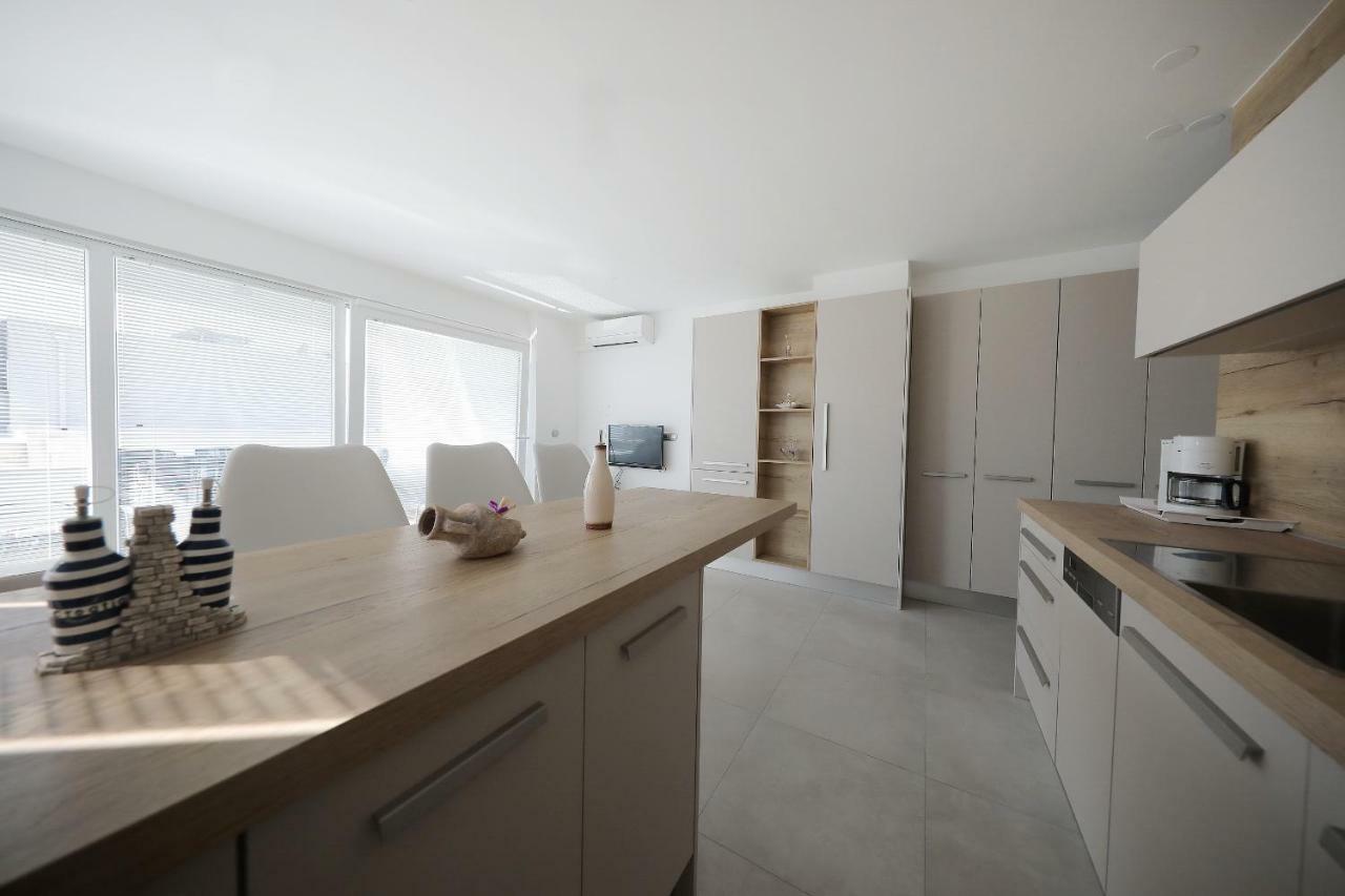 Appartement Luxury Sunset Penthouse With Seaview Petrčane
